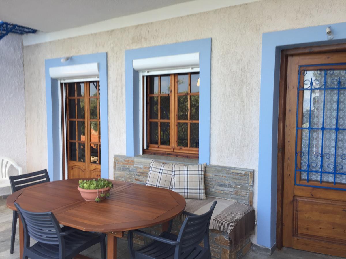 Villas Nies Seaside Appartments Sourpi Exterior foto